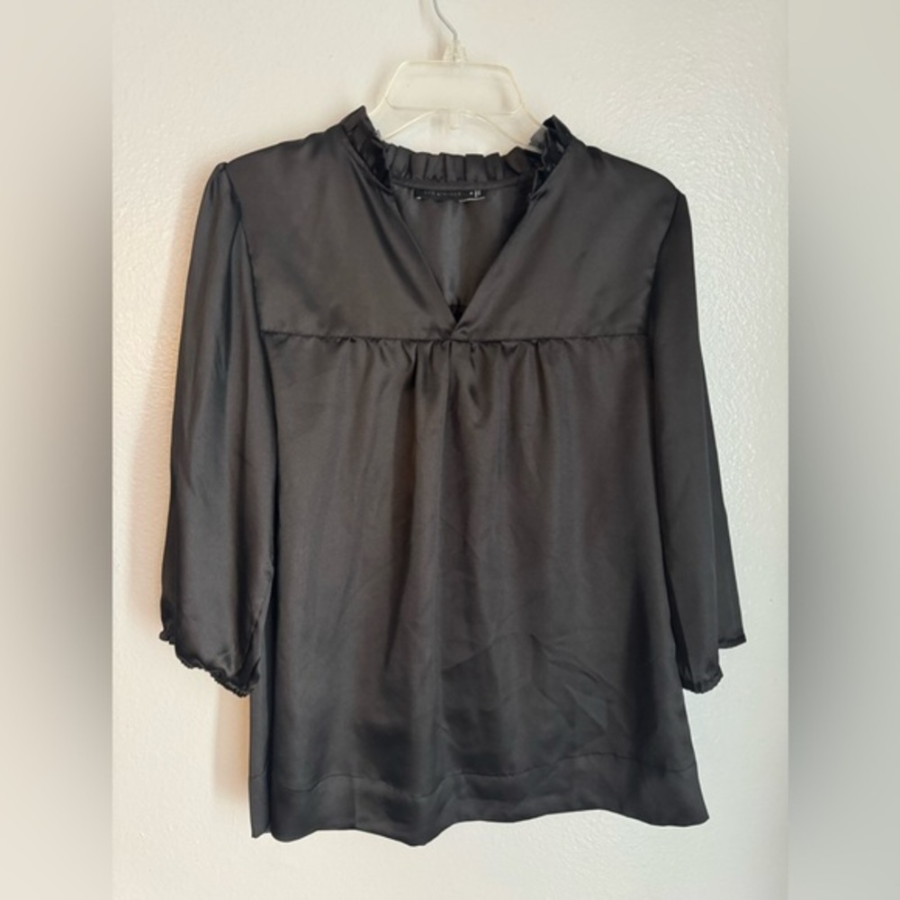 The Limited Black Silk Blend Top Size Medium